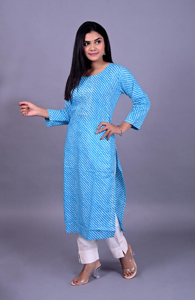 Women Straight Fit Kurti