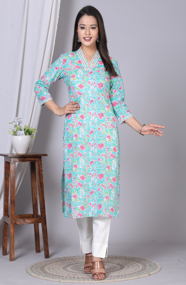 Appealing Long Kurti