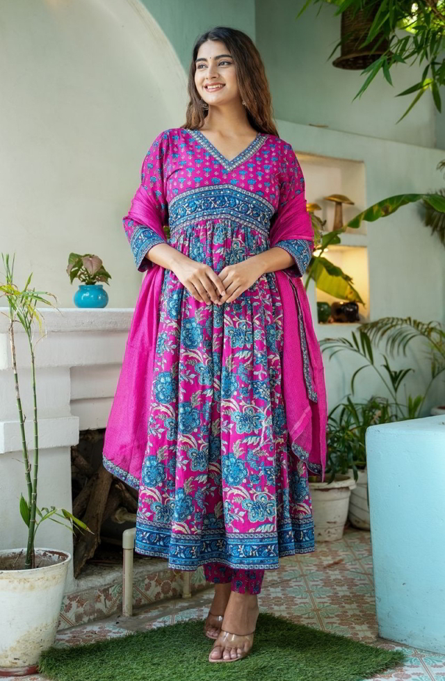 Trendy Anarkali Suit Set In Hot Pink