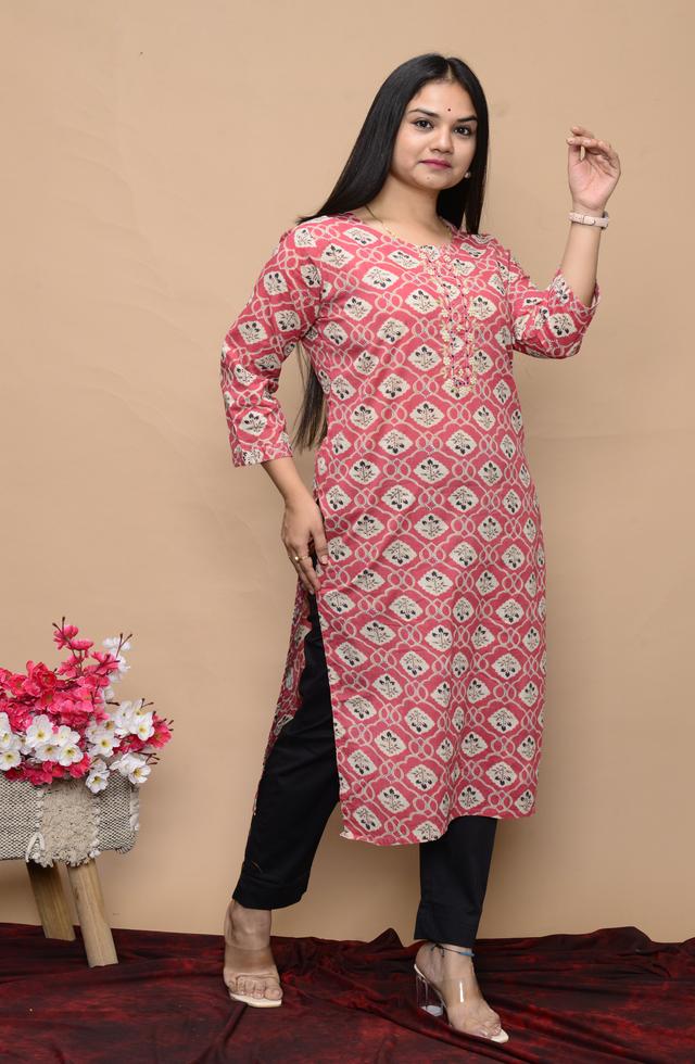 Women Bold Kurti With Zardozi Work