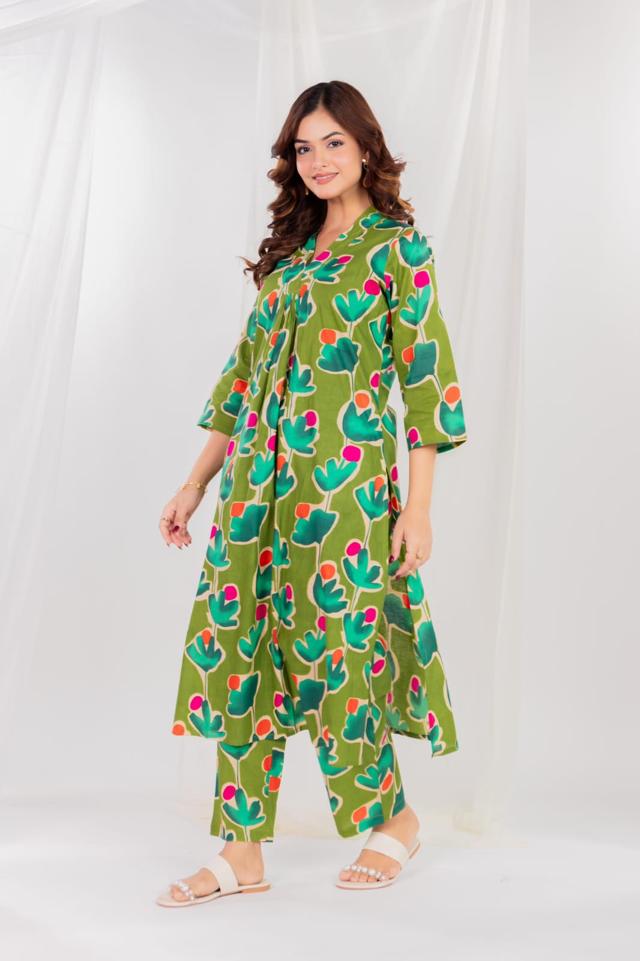 Brand New Straight Suit For Women