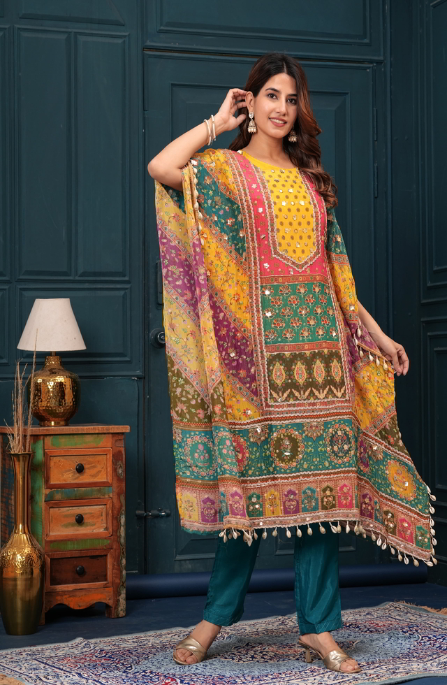 Pretty Kaftan Set For Women