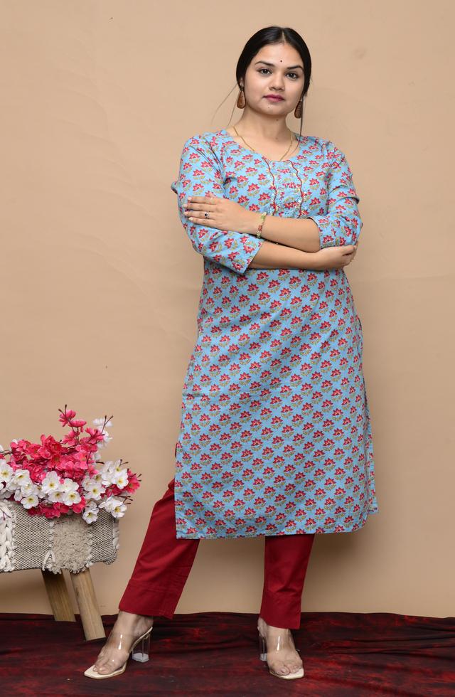 Beautiful Kurti With Mirror Work