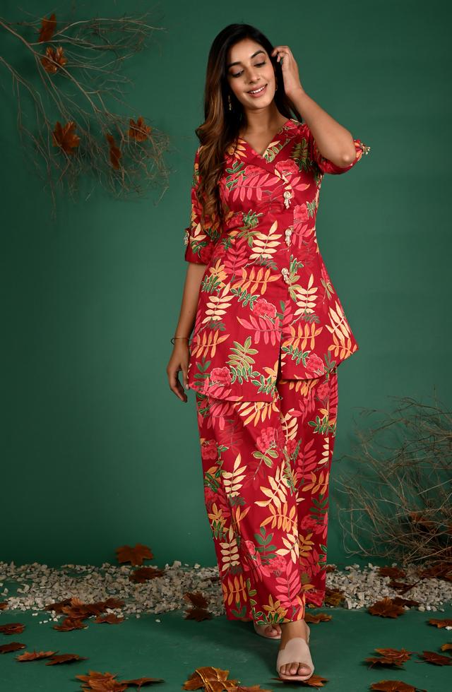 Women Stylish Floral Printed Co-Ord Set