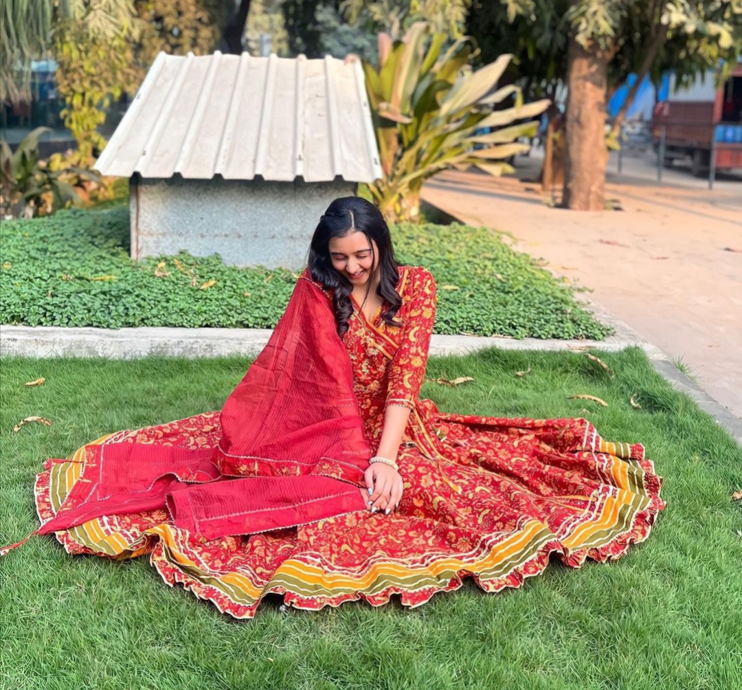 MUNIRA KUDRATI