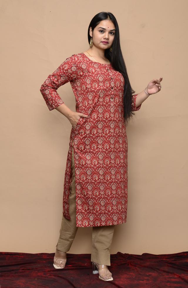 Women Straight Fit Kurti In Dark Red