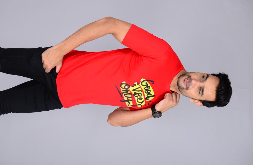 Classy Men Casual Wear T-Shirt