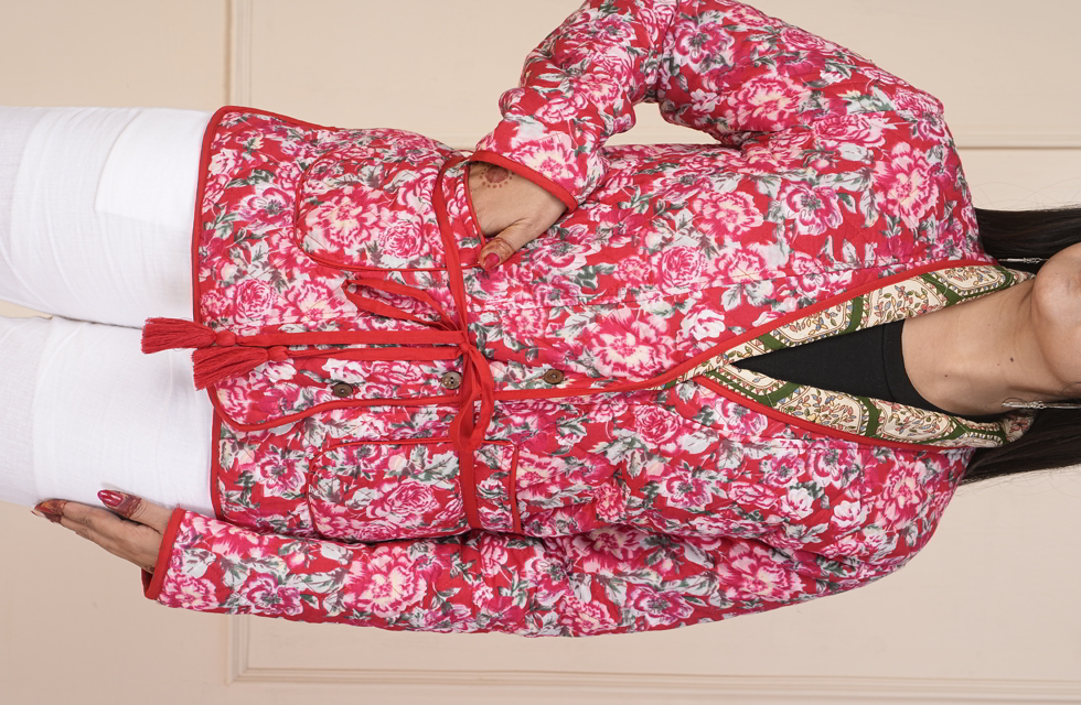 Dazzling Quilted Jacket In Red