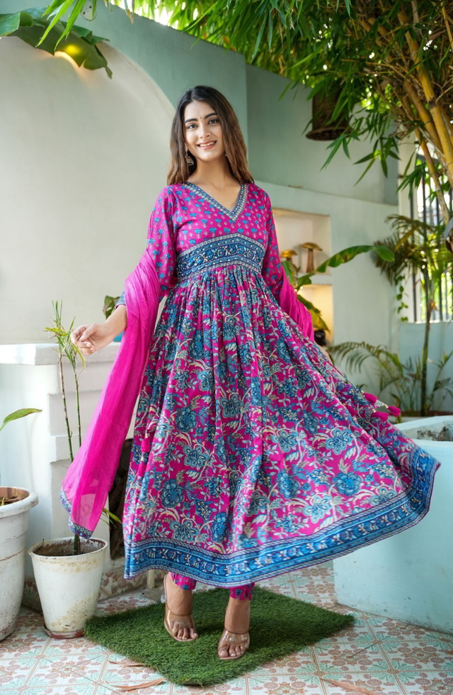 Trendy Anarkali Suit Set In Hot Pink