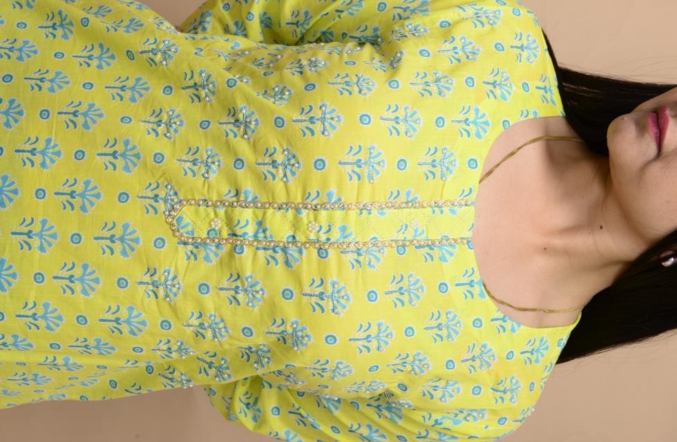 Stunning Kurti With Moti Work