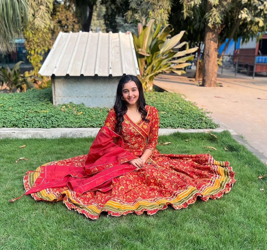 MUNIRA KUDRATI