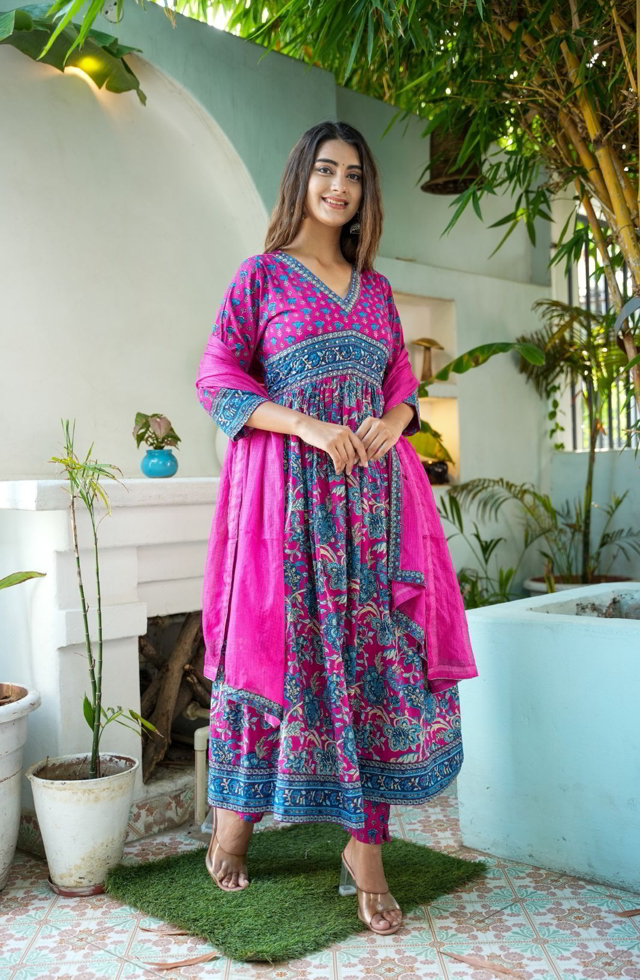 Trendy Anarkali Suit Set In Hot Pink
