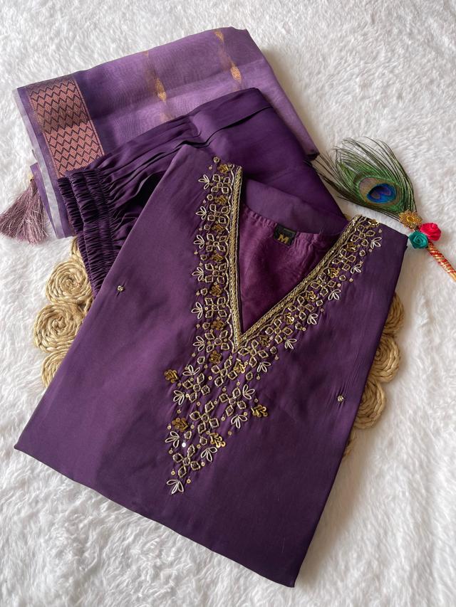 Latest Suit Set For Women