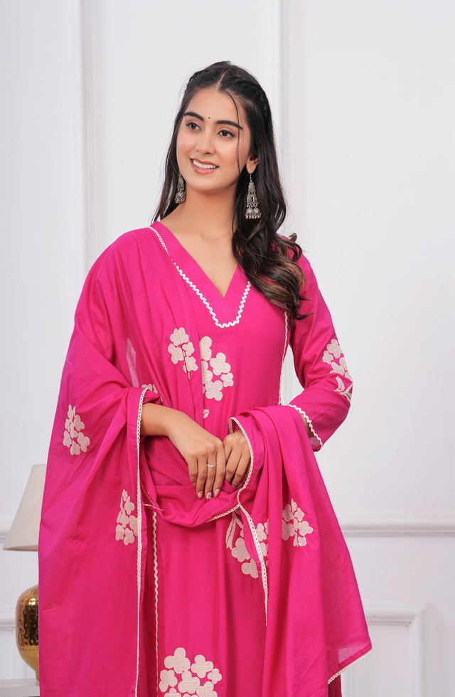 Beautiful Anarkali Suit Set For Women