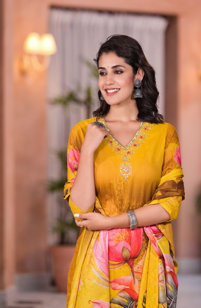 Brand New Straight Suit Set For Women