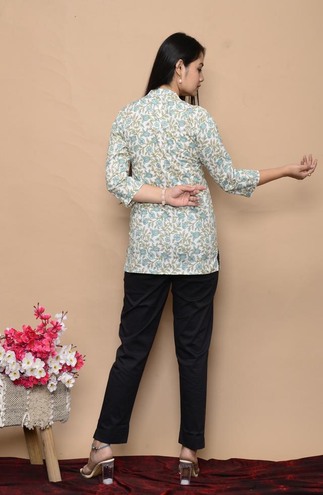 pTribal Print Short Kurti