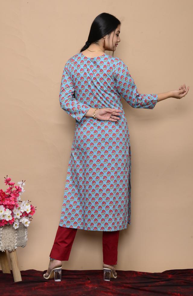 pBeautiful Kurti With Mirror Work