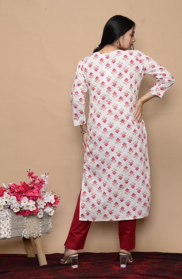 pWhite Floral Printed Kurti
