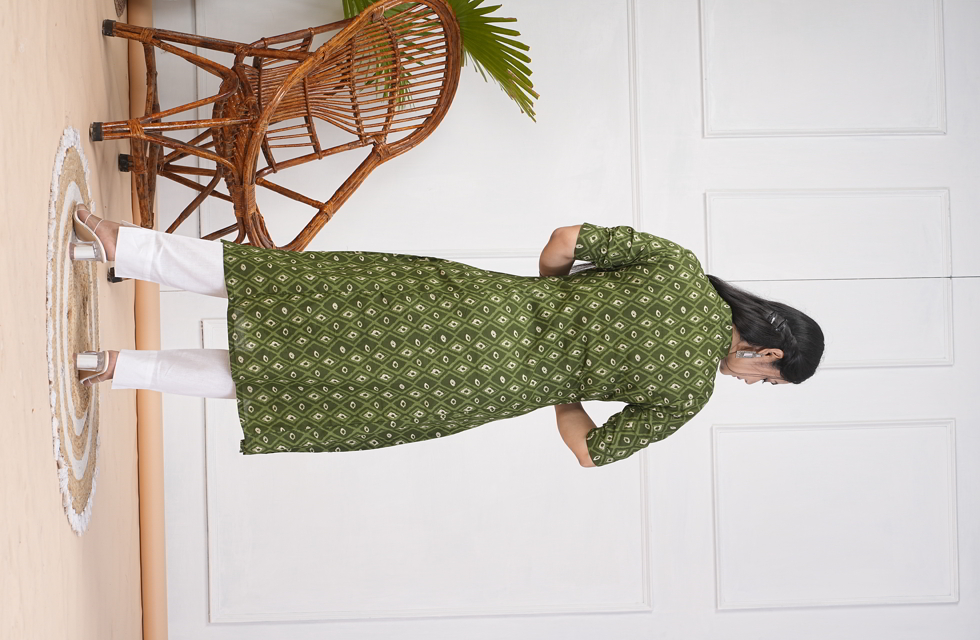 pGorgeous A-Line Kurti In Mehandi Green