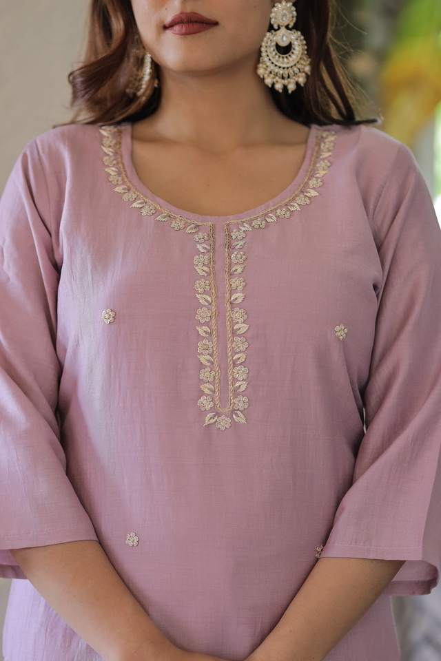 pStylish Straight Suit Set