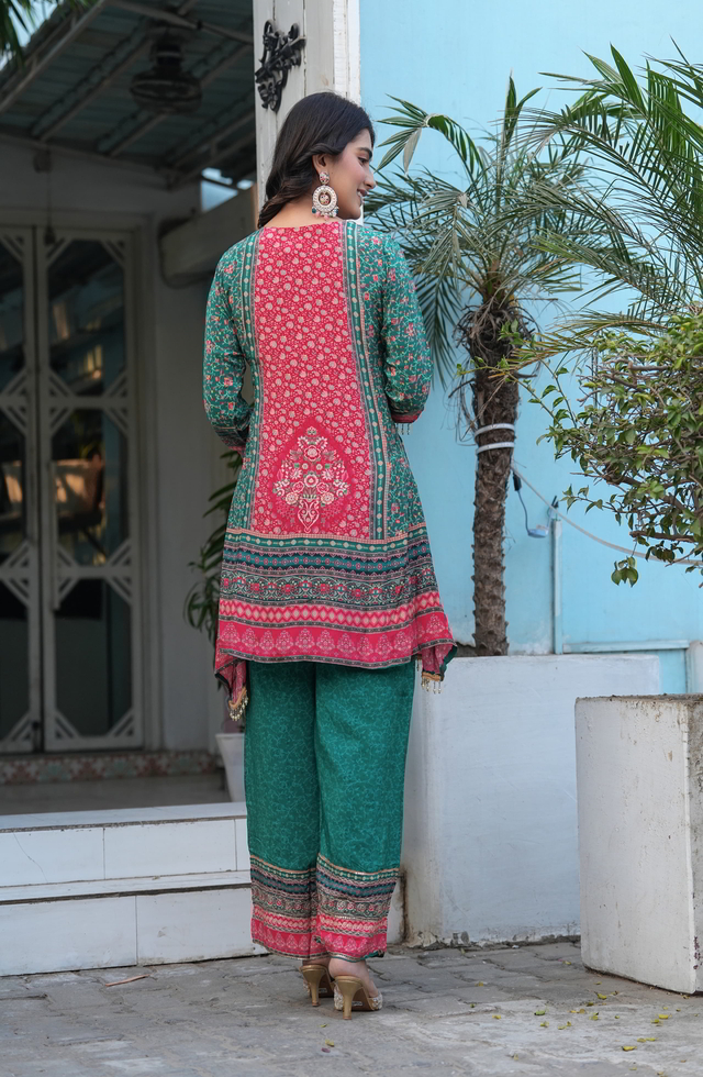pLovely Trendy Suit For Women